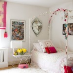 Girl's bedroom